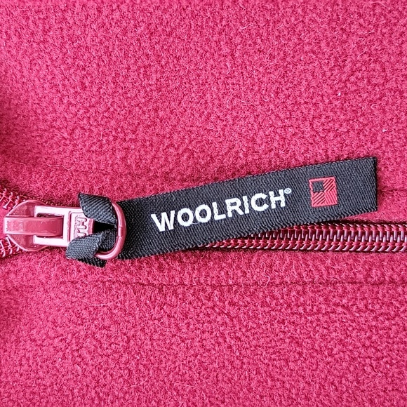 Woolrich Women's Lg Burgandy Fleece Vest - Picture 3 of 16